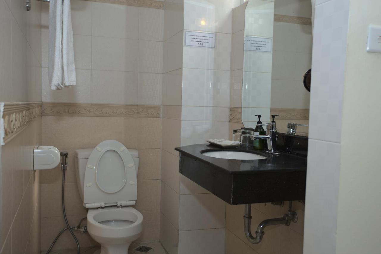 Blau Hotel Hanoi Exterior photo