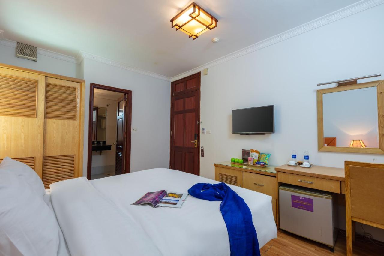 Blau Hotel Hanoi Exterior photo